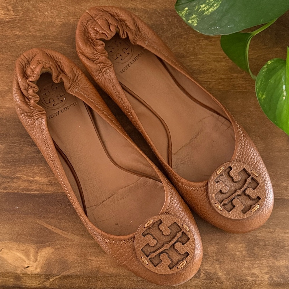 Tory Burch Reva Tumbled Royal Tan Leather Flats